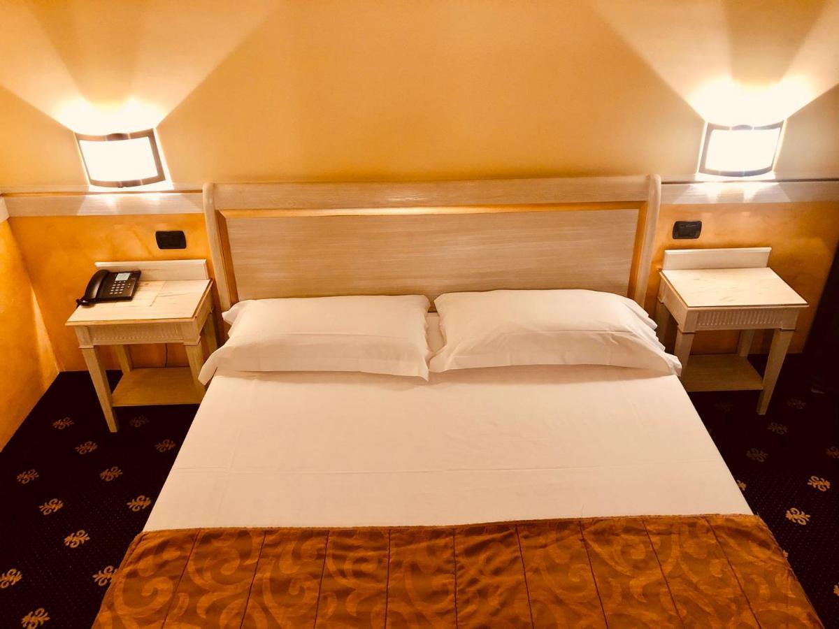Motel Malpensa Inn & Hotel-Airport カーゼ・ヌオーヴェ エクステリア 写真