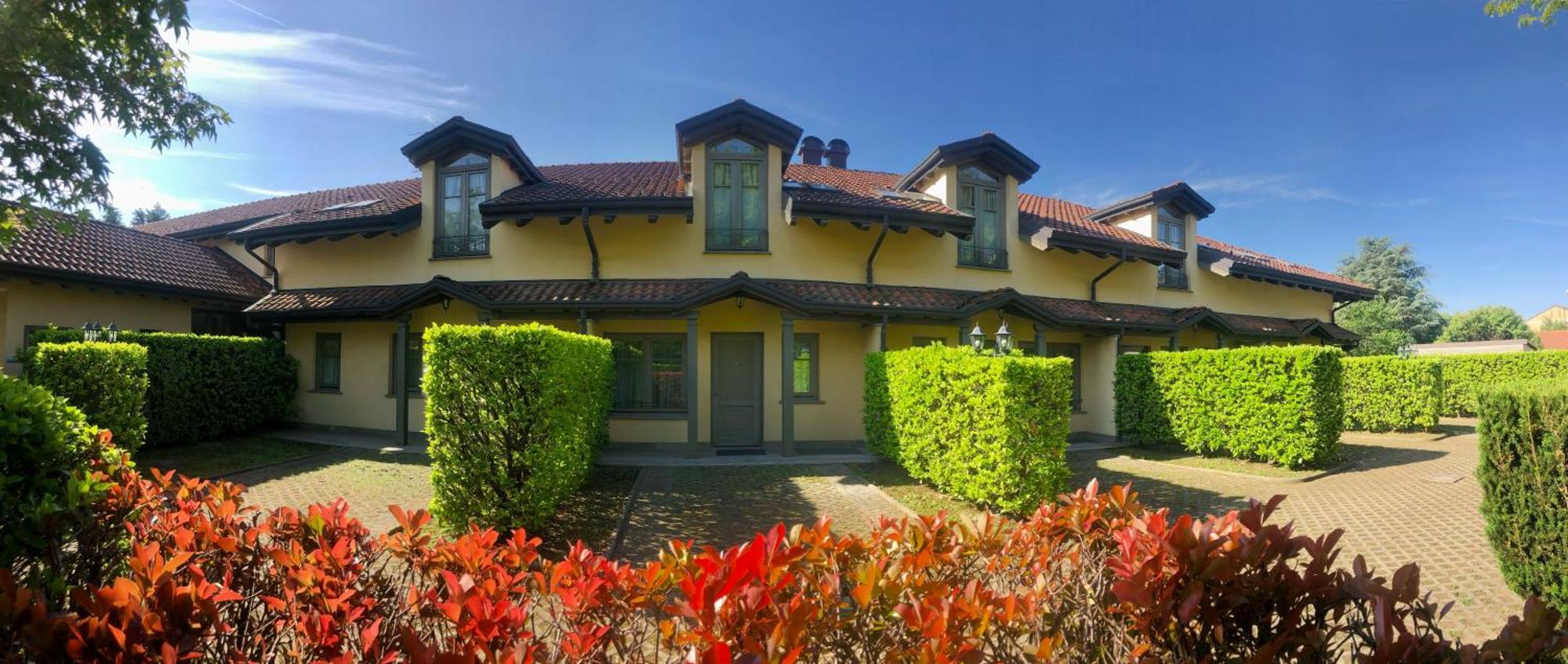Motel Malpensa Inn & Hotel-Airport カーゼ・ヌオーヴェ エクステリア 写真